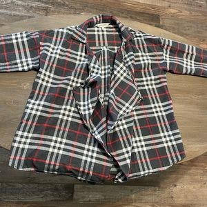 3/$10 David &Dani open sweater